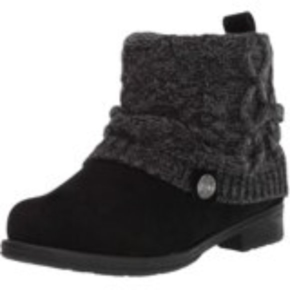 Muk Luks Women's Cass Faux Suede Sweater Ankle Booties - Black - Size: 11